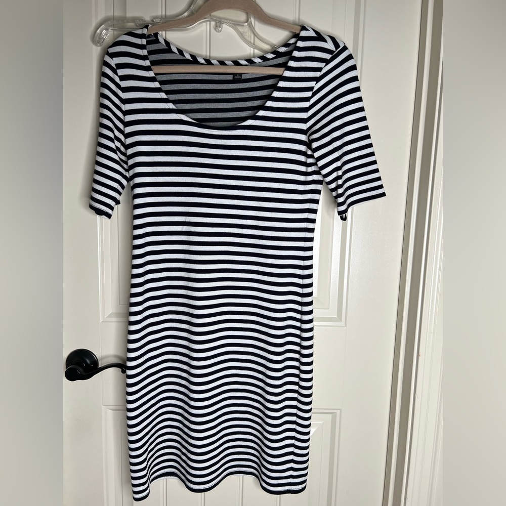 Ann Taylor striped knit dress size small